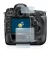 Immagine del dispositivo Nikon D4S con un'ampia varietà di protezioni per lo schermo.