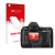 Parte frontale di una confezione del prodotto con il logo del marchio upscreen. Accanto è raffigurato il dispositivo Nikon D70