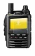 Immagine del dispositivo Yaesu FT-3D con un'ampia varietà di protezioni per lo schermo.