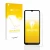 Parte frontale di una confezione del prodotto con il logo del marchio upscreen. Accanto è raffigurato il dispositivo Nokia C32